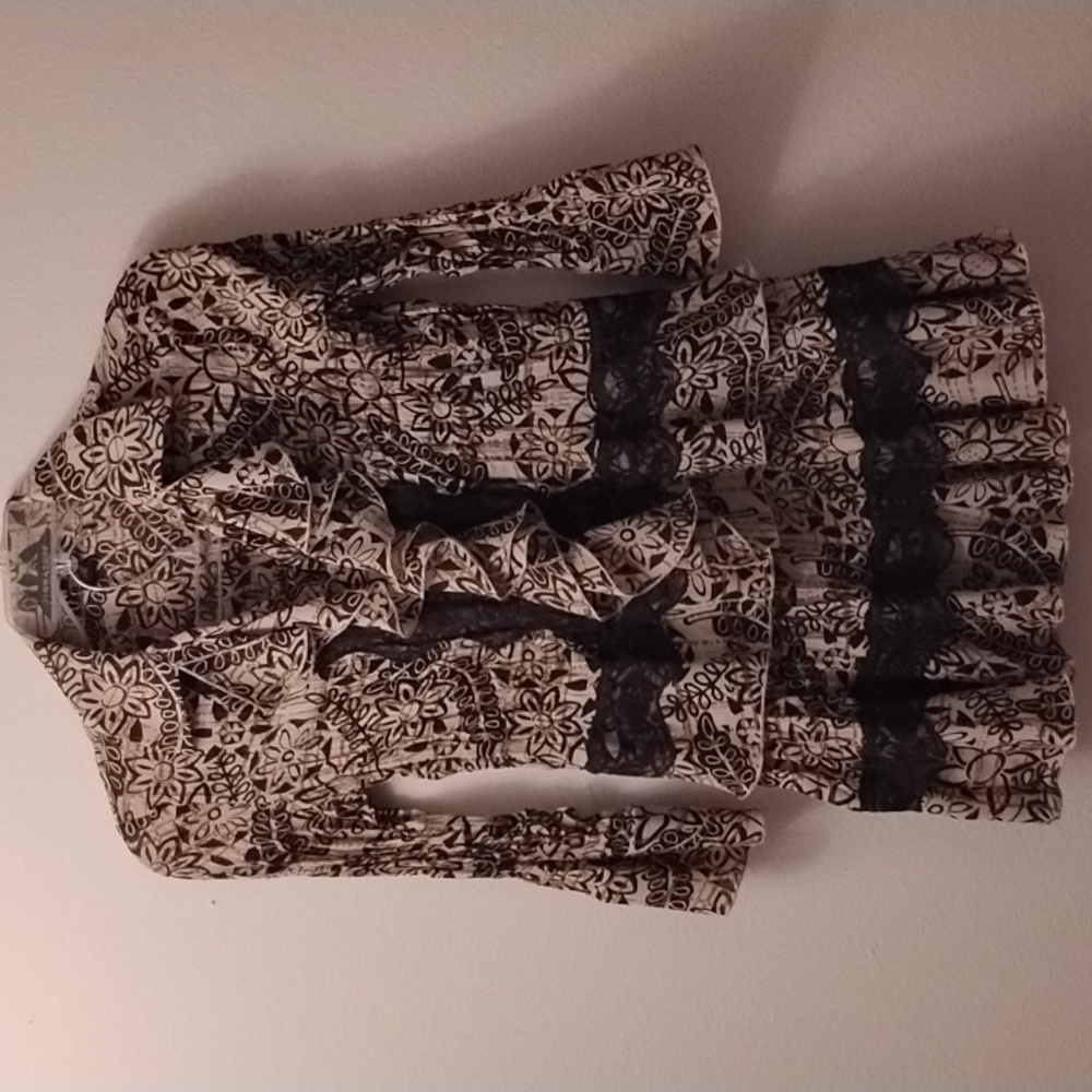 Robbie Bee Signature Ruffled Blouse & Skirt with Black Lace Accents